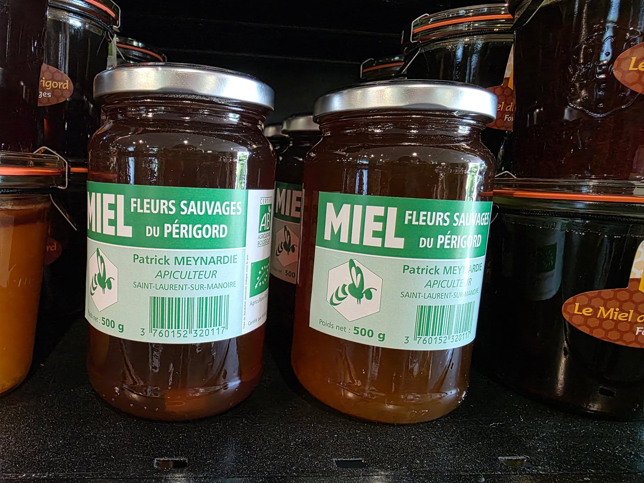 Vente de produits locaux et régionaux  - Foies gras, confits et terrines artisanales